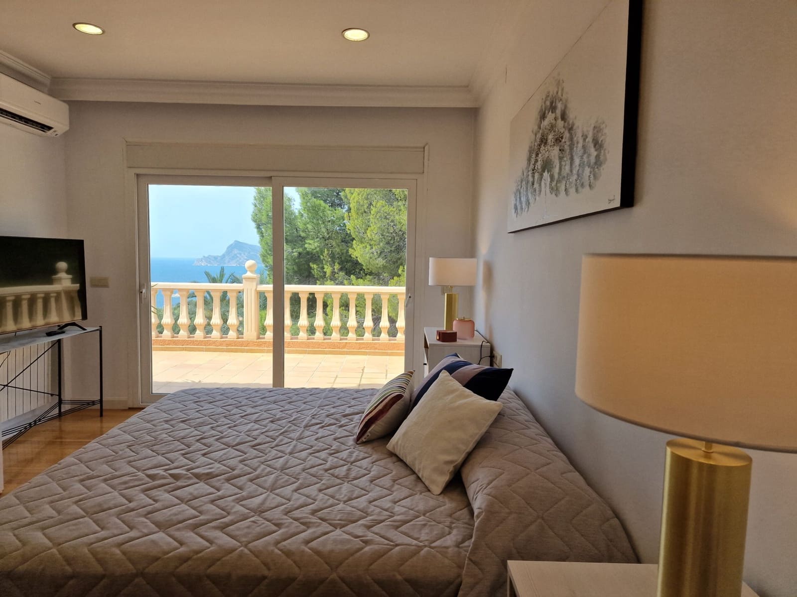 5 Zimmer Villa zu verkaufen in Altea mit Pool - 699.000 € (Ref: 9655716)
