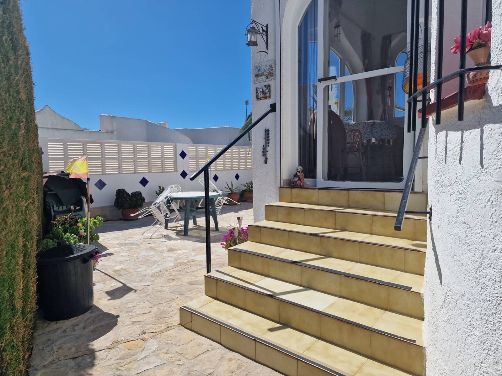 2 soveværelse Villa til salg i Calpe / Calp med swimmingpool garage - € 399.000 (Ref: 9686100)