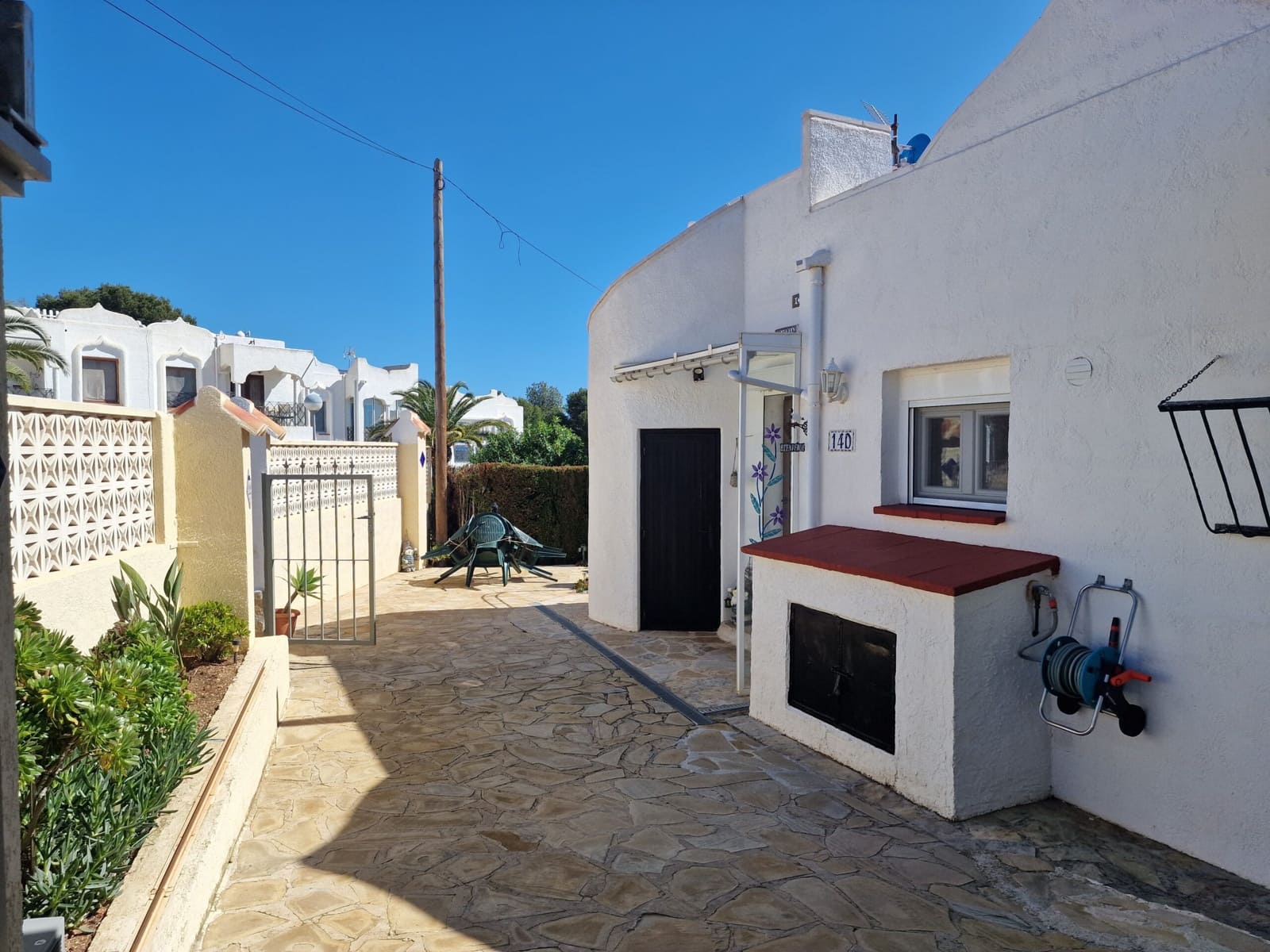 2 soveværelse Villa til salg i Calpe / Calp med swimmingpool garage - € 399.000 (Ref: 9686100)