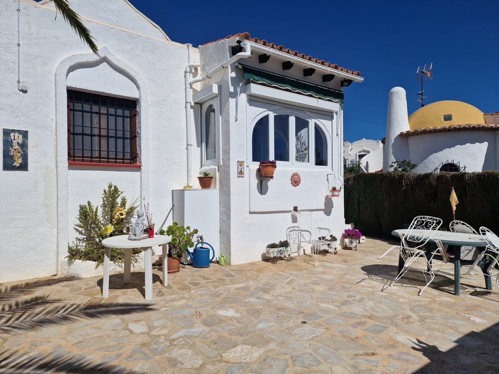 2 soveværelse Villa til salg i Calpe / Calp med swimmingpool garage - € 399.000 (Ref: 9686100)