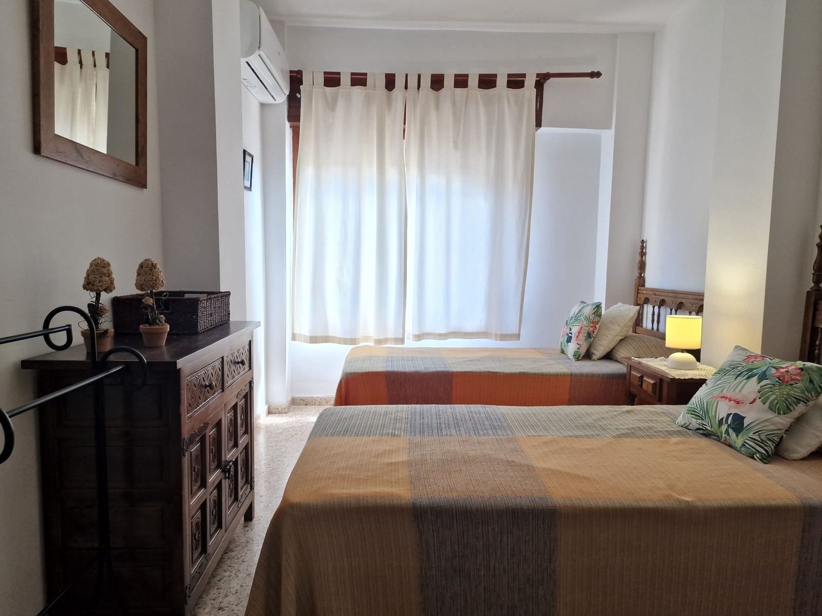 2 bedroom Apartment for sale in Calpe / Calp with garage - € 199,000 (Ref: 9744054)