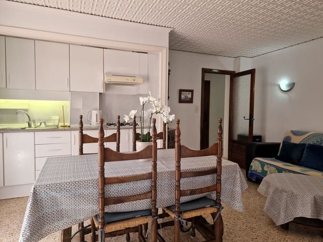 2 bedroom Apartment for sale in Levante - Playa Fossa, Calpe / Calp with garage - € 199,000 (Ref: 9744054)