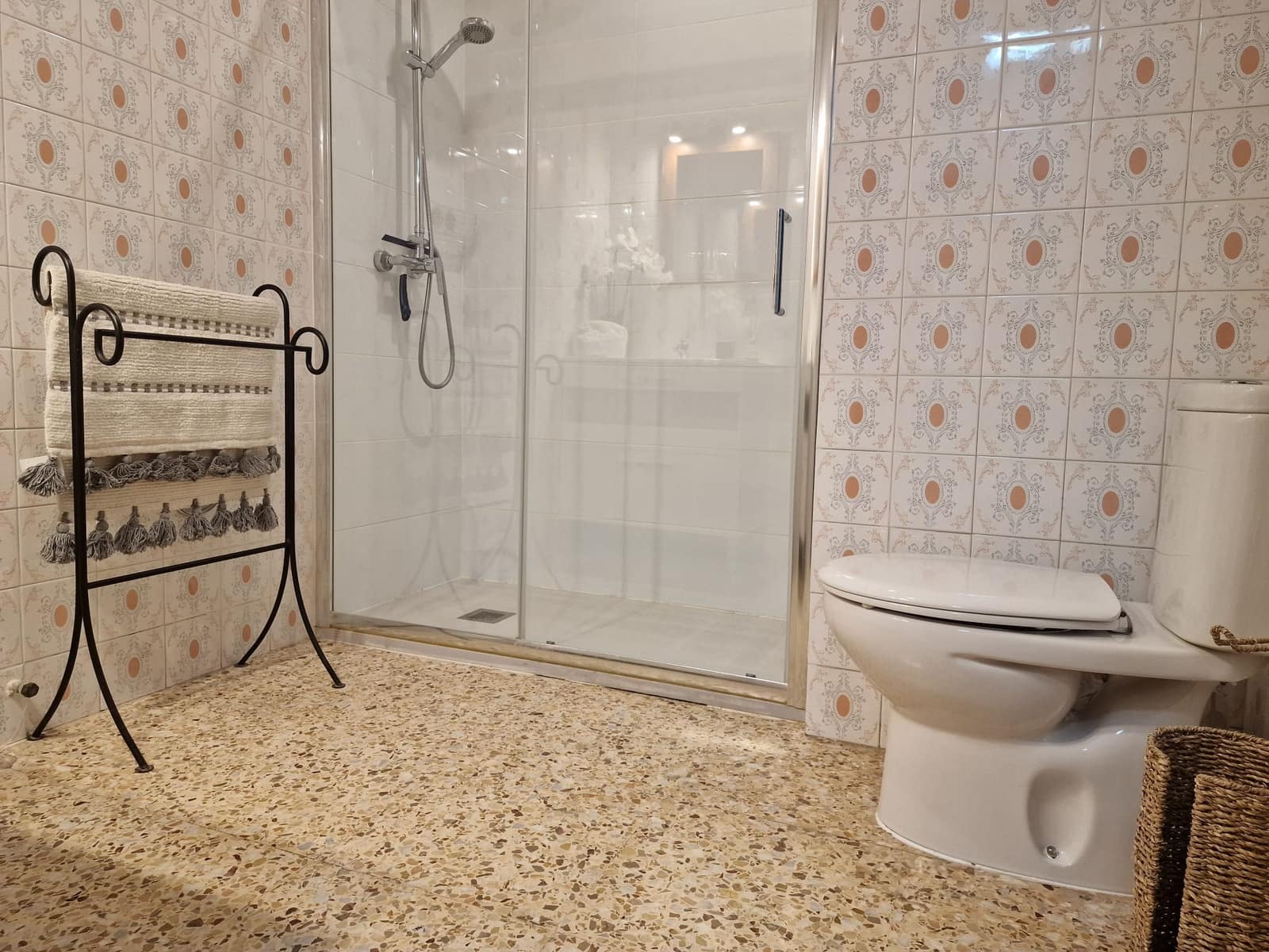 2 makuuhuone Huoneisto myytävänä paikassa Calpe / Calp mukana 
autotalli - 199 000 € (Ref: 9744054)