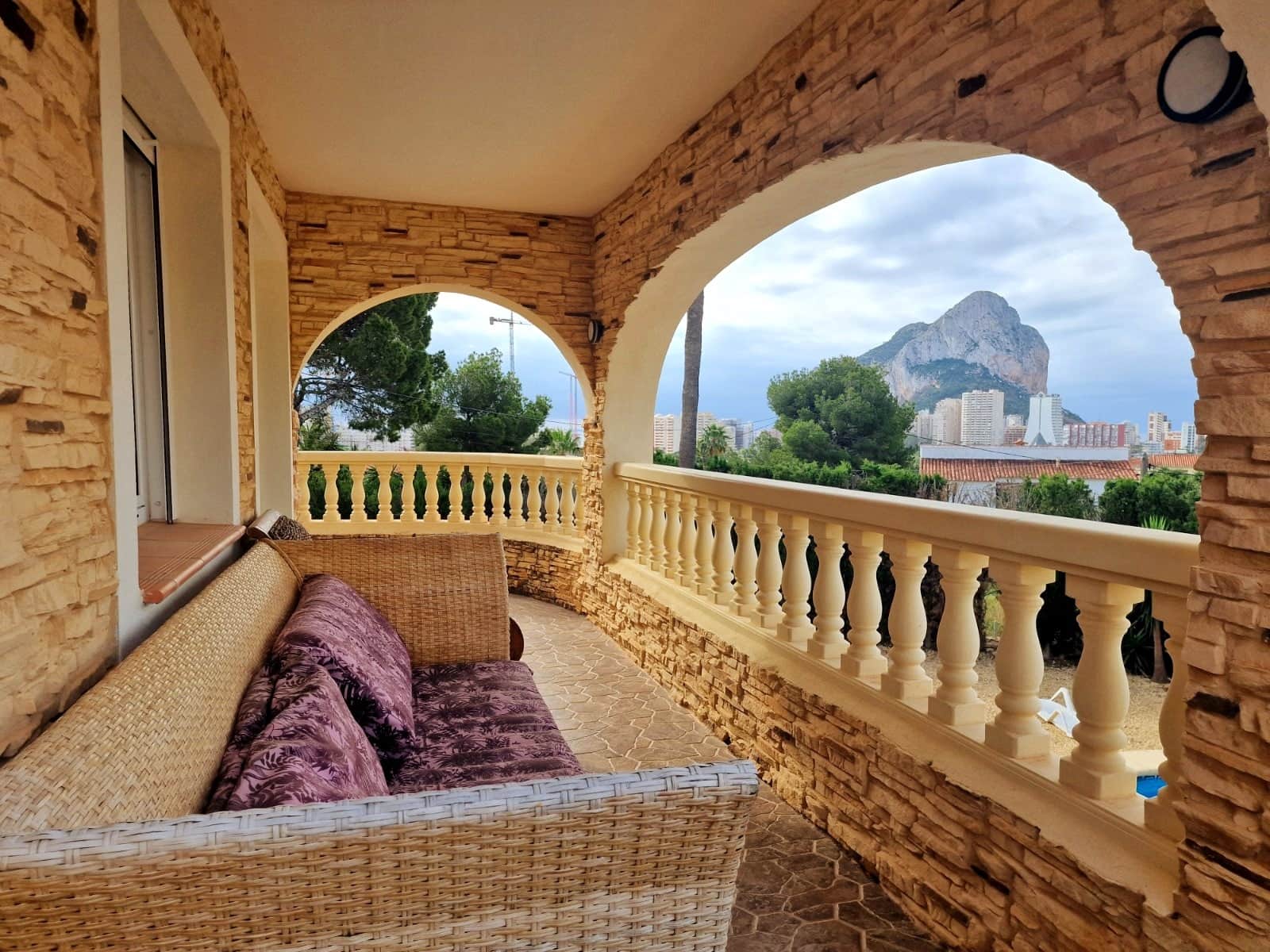 6 chambre Villa/Maison à vendre à Calpe / Calp avec piscine - 1 150 000 € (Ref: 9811287)