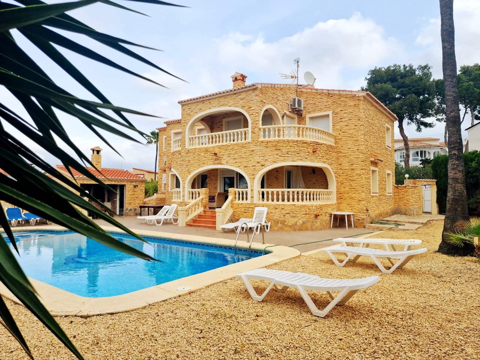 6 chambre Villa/Maison à vendre à Calpe / Calp avec piscine - 1 150 000 € (Ref: 9811287)