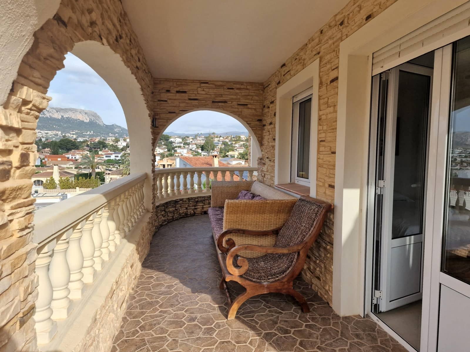 6 chambre Villa/Maison à vendre à Calpe / Calp avec piscine - 1 150 000 € (Ref: 9811287)