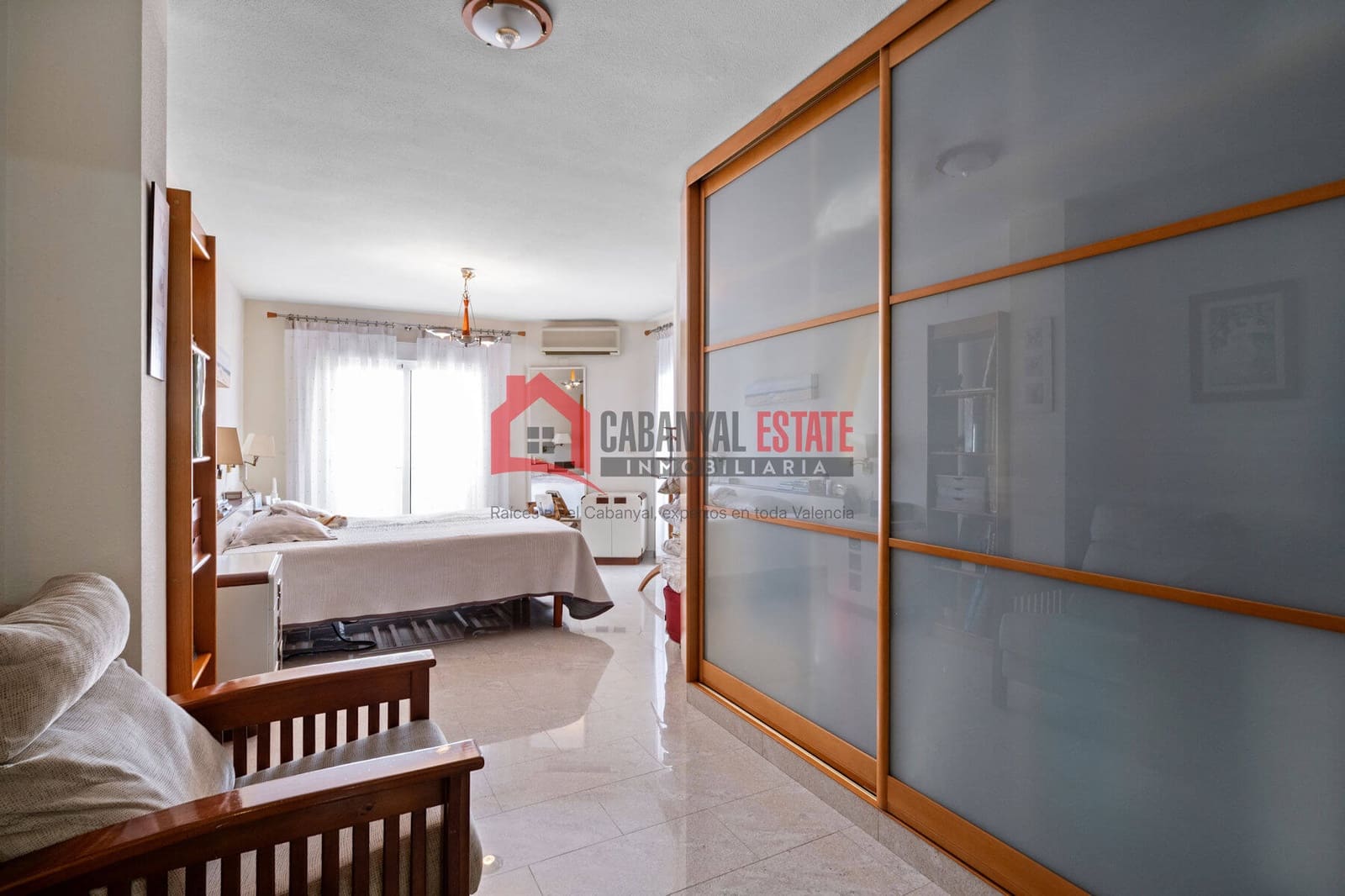 Apartamento de 3 habitaciones en València ciudad en venta - 420.000 € (Ref: 10014949)
