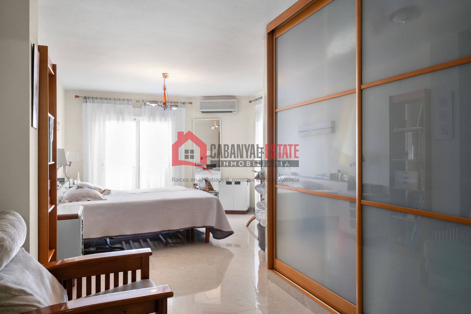 Apartamento de 3 habitaciones en València ciudad en venta - 420.000 € (Ref: 10014949)