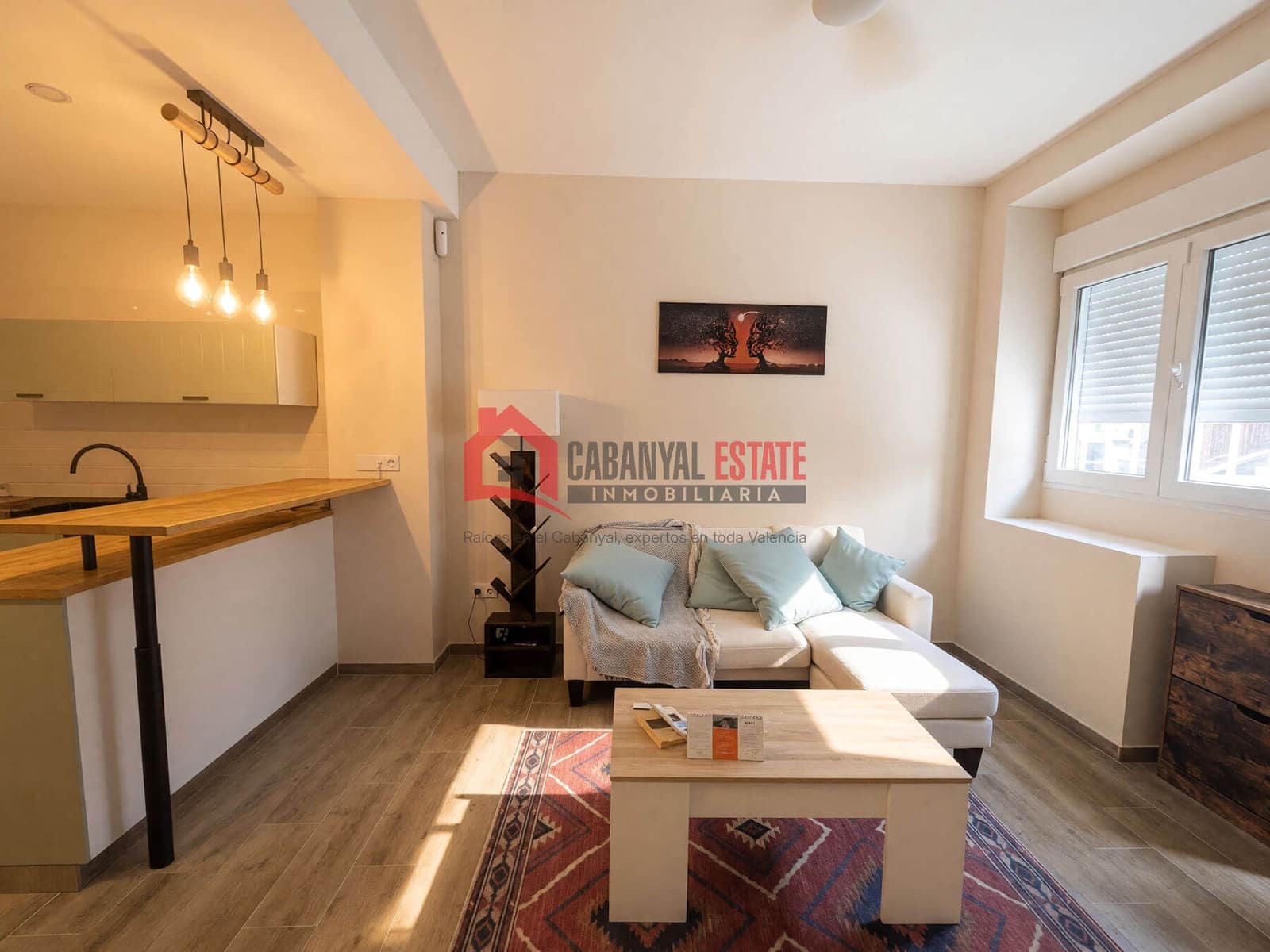 Flat for sale in Valencia city - € 199,900 (Ref: 10023462)