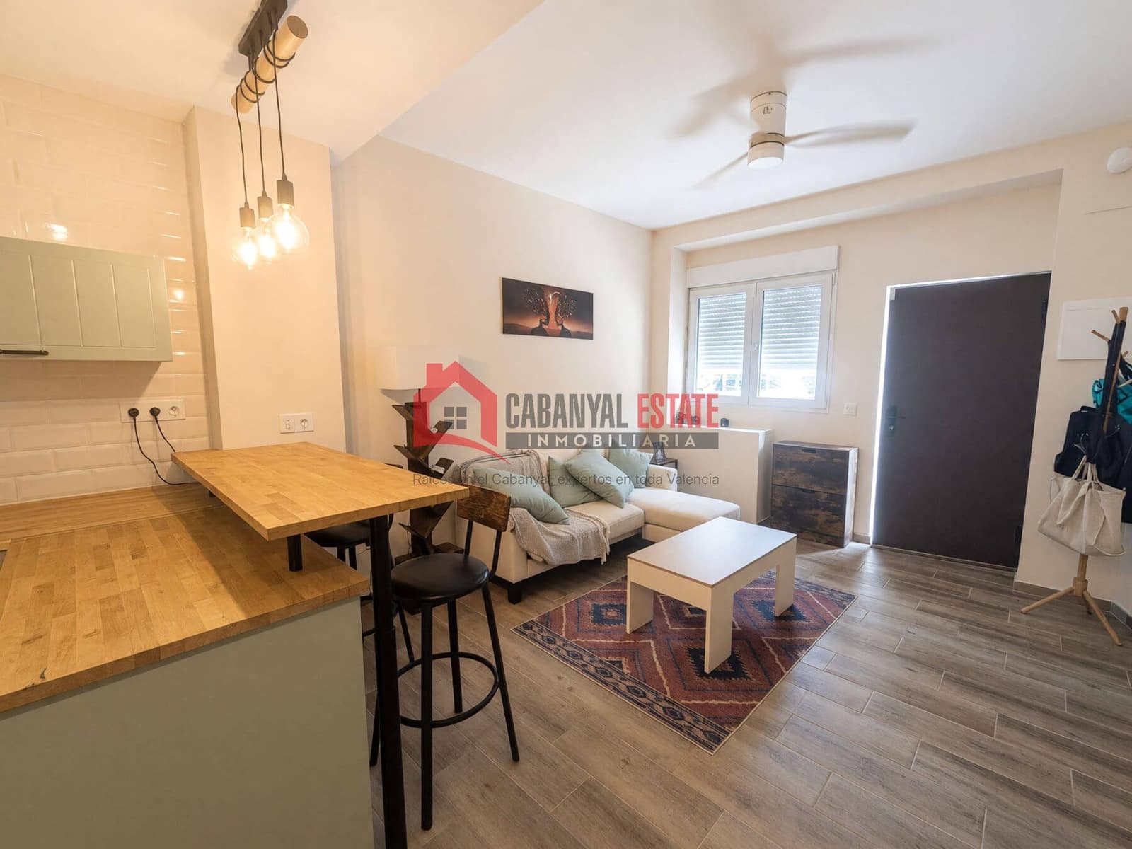 Flat for sale in Valencia city - € 199,900 (Ref: 10023462)