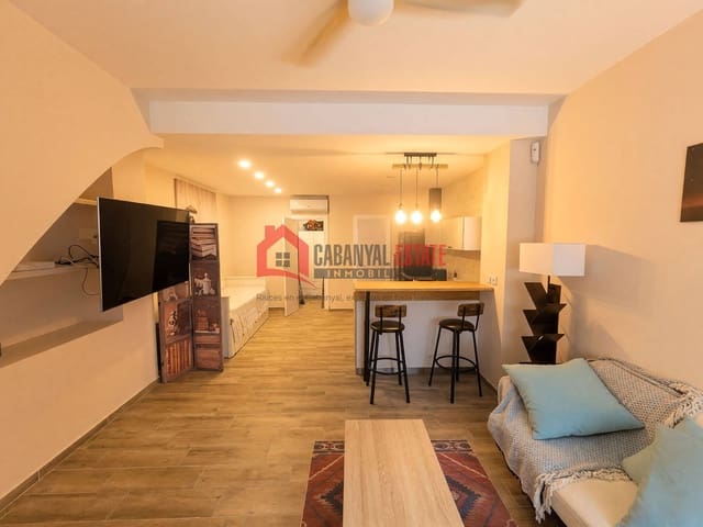 Lejlighed til salg i Cabanyal-Canyamelar, Valencia by - € 199.900 (Ref: 10023462)