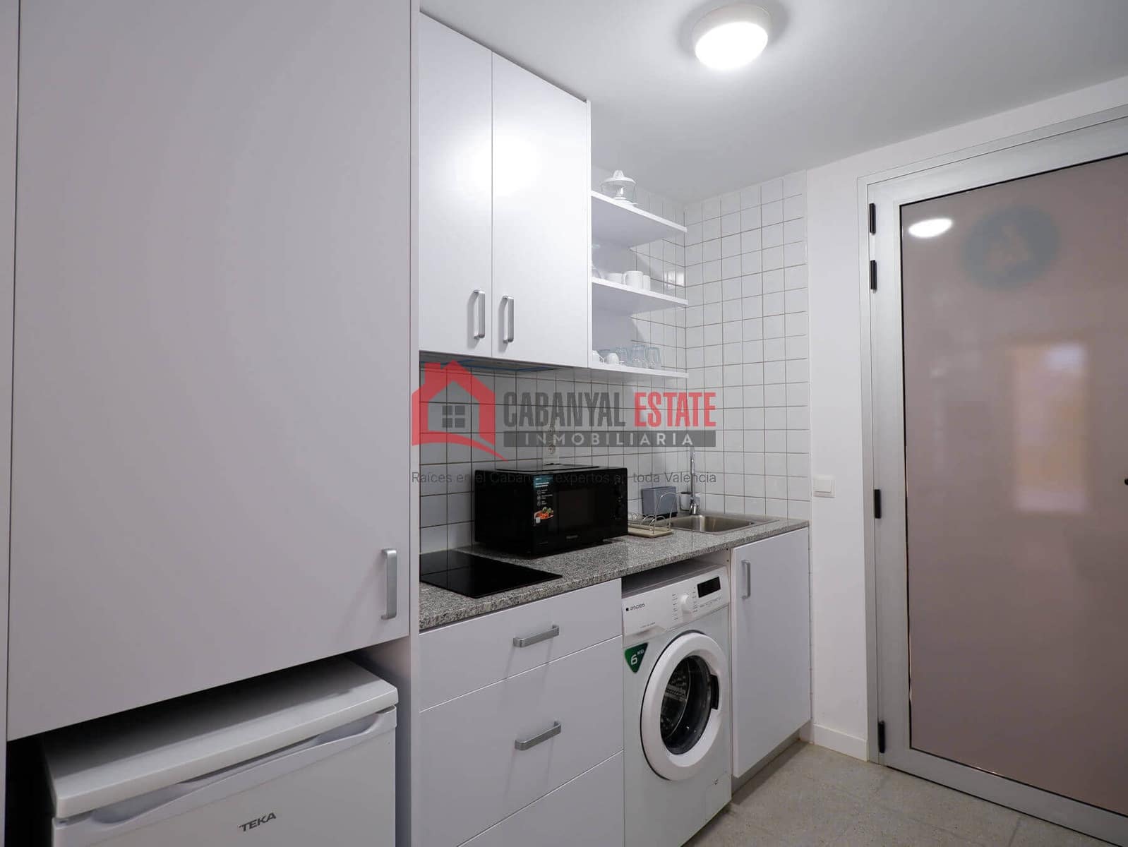 1 sypialnia Penthouse do wynajęcia w Miasto Walencja - 1 300 € (Ref: 10041768)