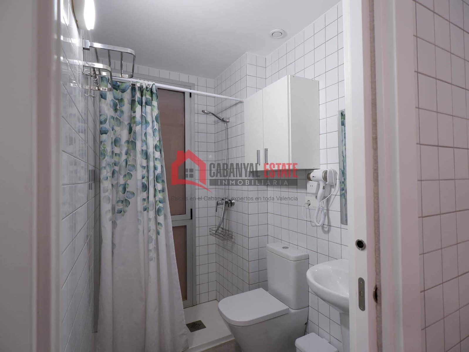 1 sypialnia Penthouse do wynajęcia w Miasto Walencja - 1 300 € (Ref: 10041768)