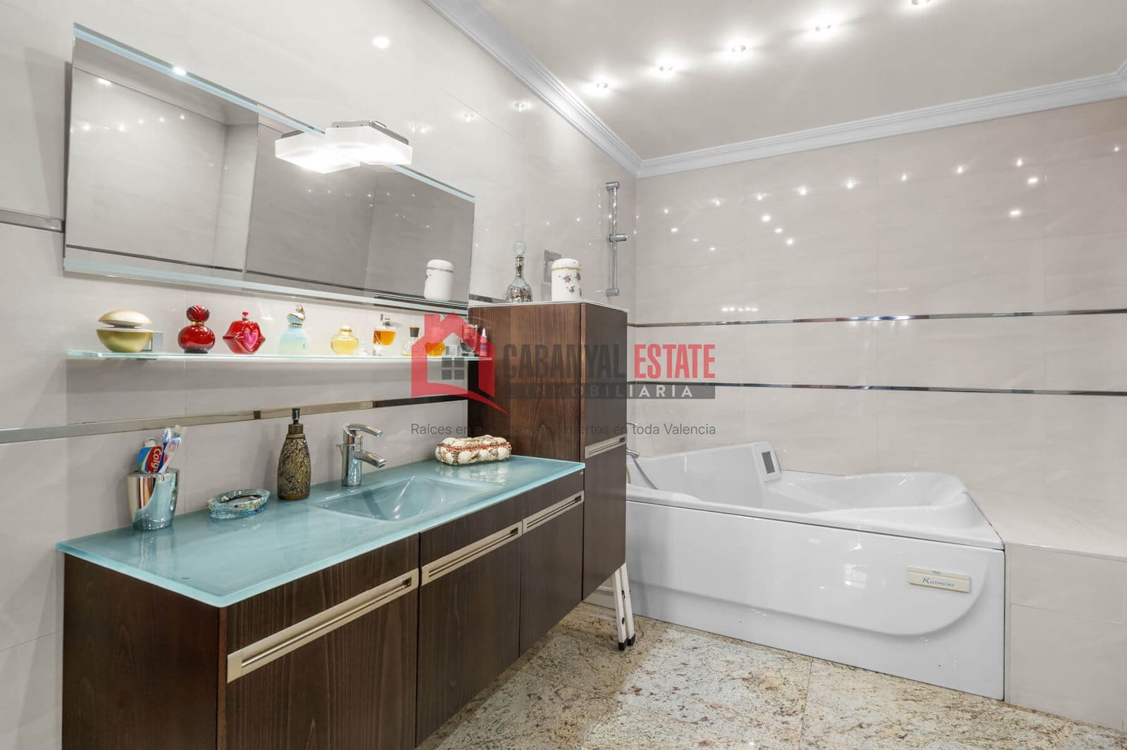 Piso de 4 habitaciones en Sagunto / Sagunt en venta con garaje - 619.500 € (Ref: 10065517)