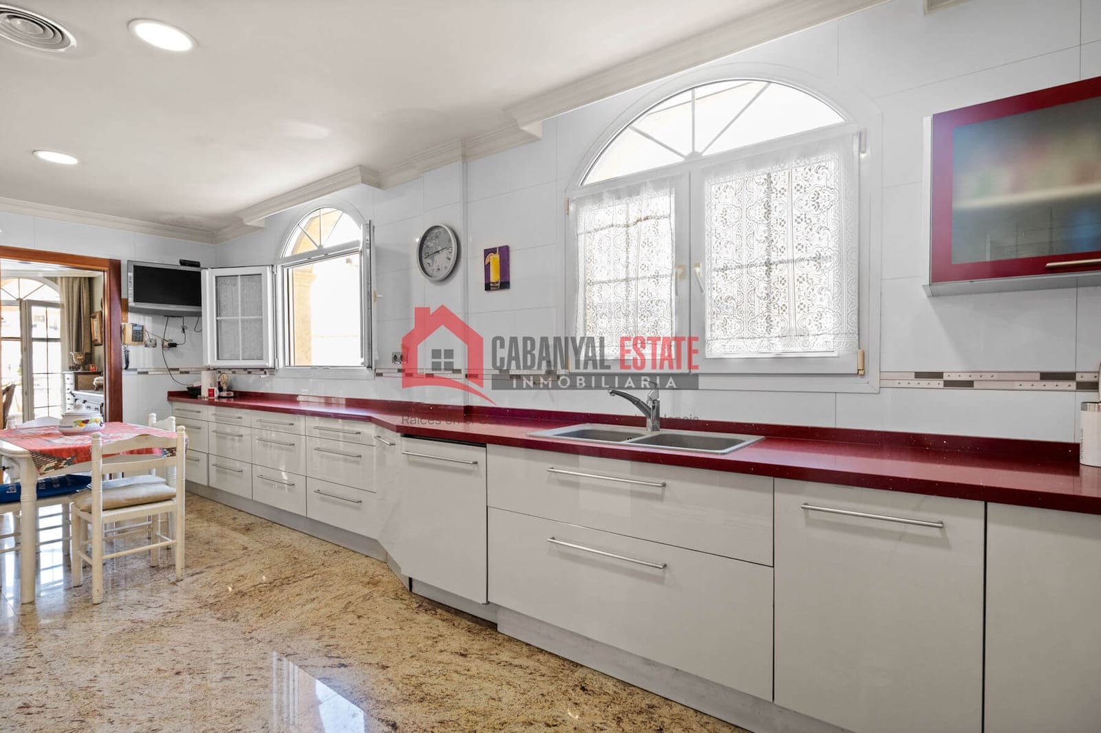 Piso de 4 habitaciones en Sagunto / Sagunt en venta con garaje - 619.500 € (Ref: 10065517)