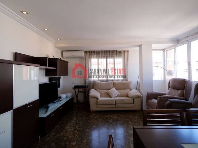 3 soveværelse Lejlighed til salg i Cabanyal-Canyamelar, Valencia by - € 325.000 (Ref: 10147484)