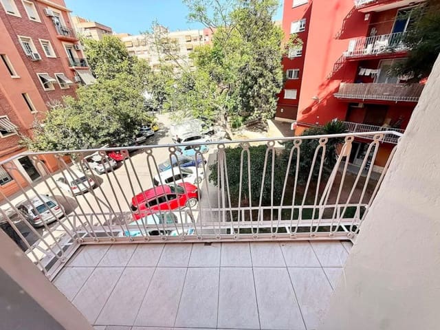Piso de 3 habitaciones en La Llum, València ciudad en venta - 190.000 € (Ref: 10148261)
