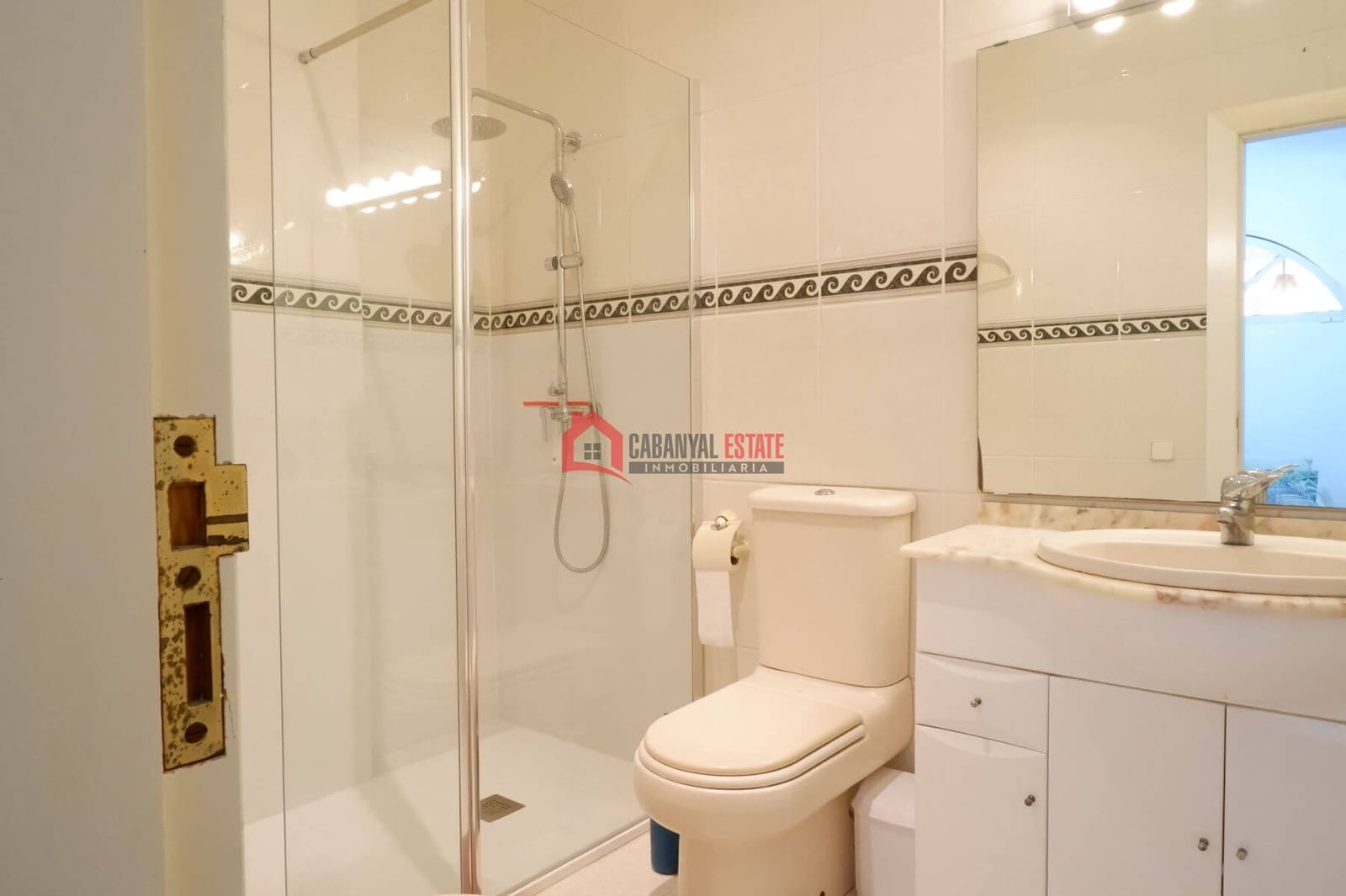 3 soveværelse Lejlighed til leje i Valencia by - € 1.750 (Ref: 8104975)