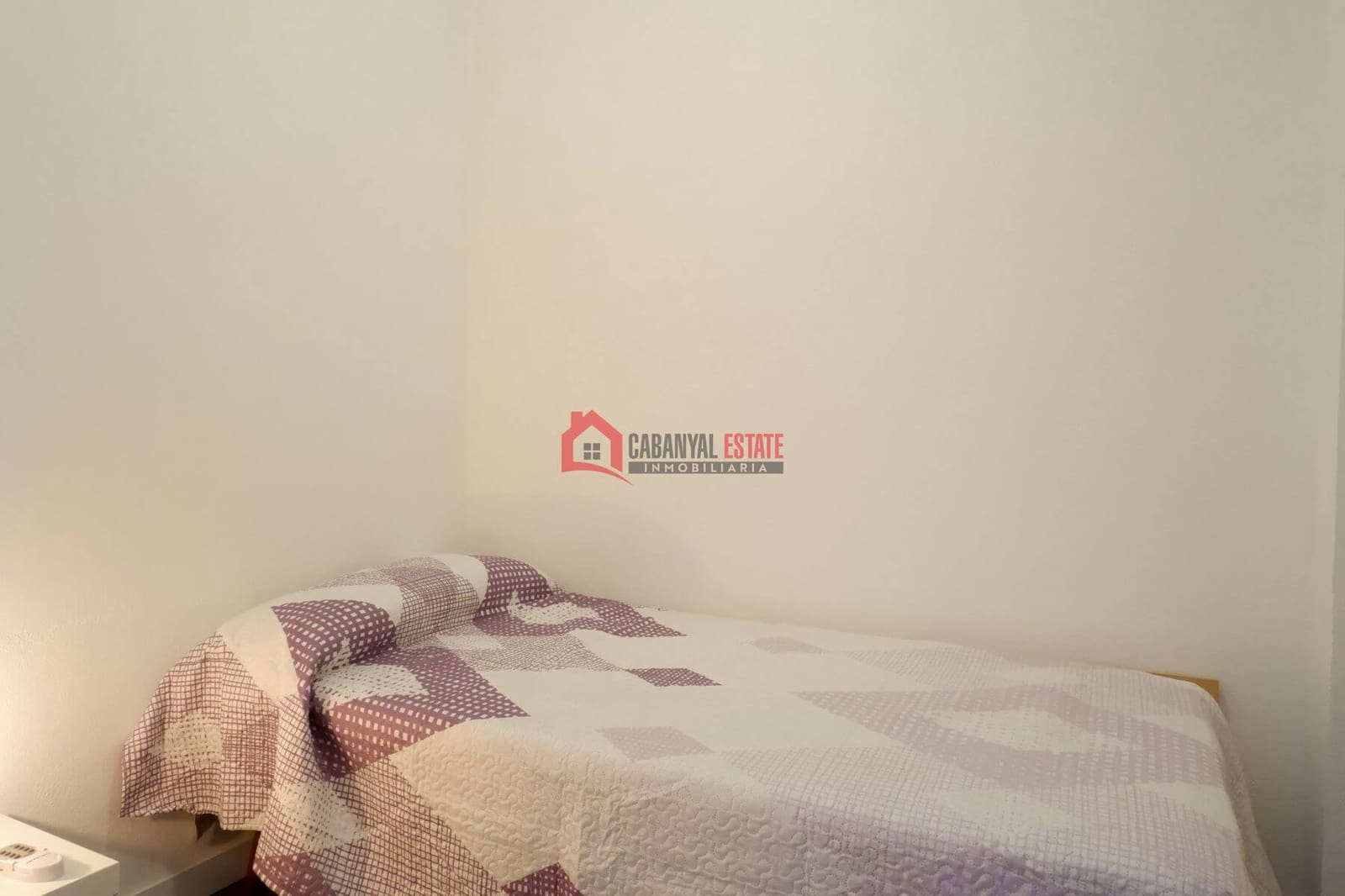 3 soveværelse Lejlighed til leje i Valencia by - € 1.750 (Ref: 8104975)