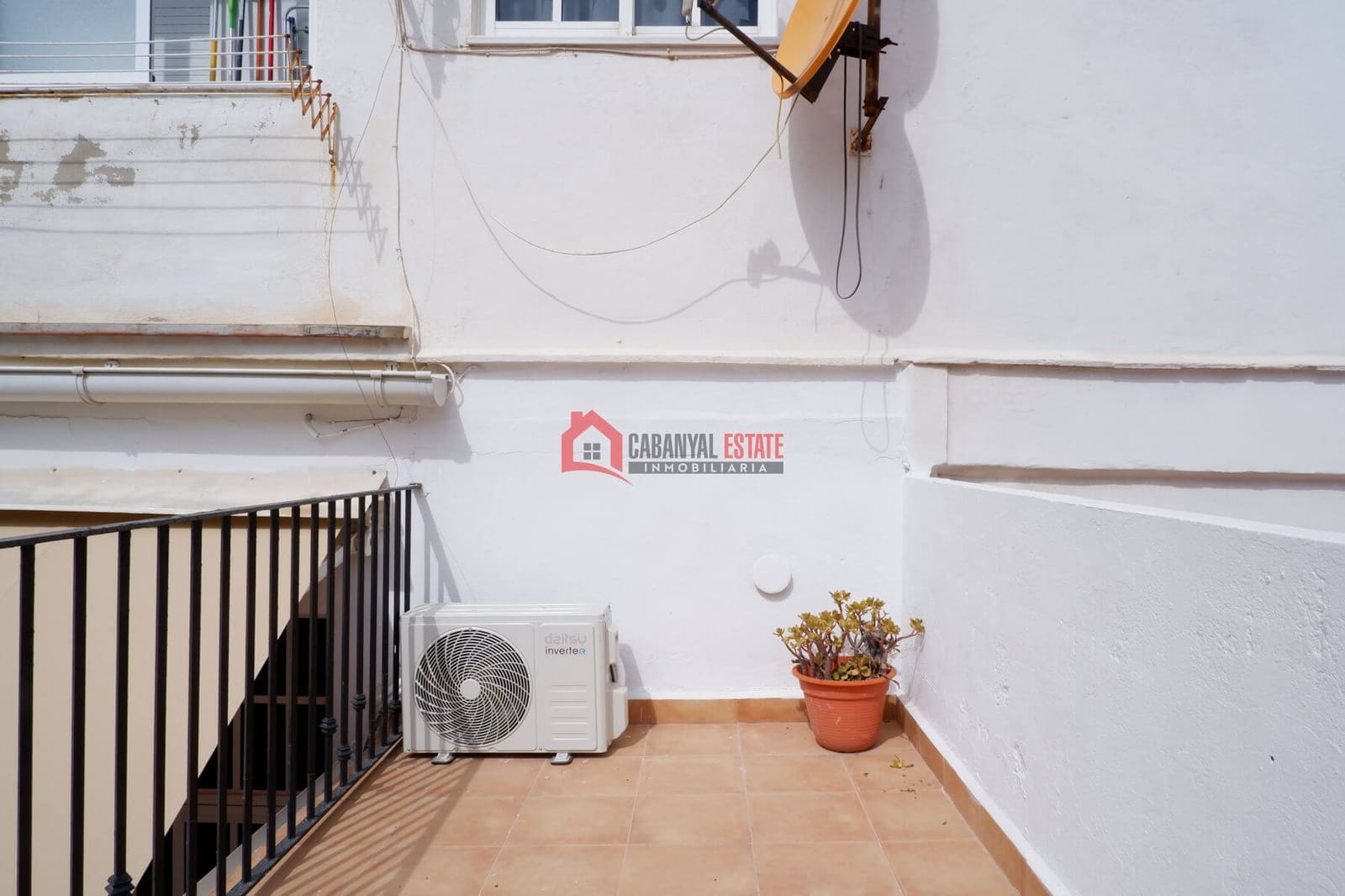 3 soveværelse Lejlighed til leje i Valencia by - € 1.750 (Ref: 8104975)