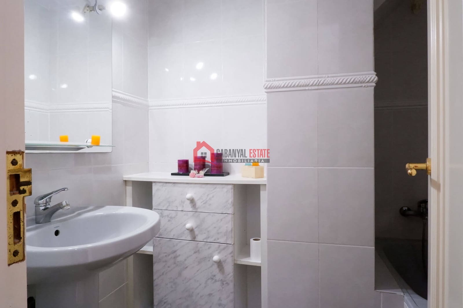 3 soveværelse Lejlighed til leje i Valencia by - € 1.750 (Ref: 8104975)