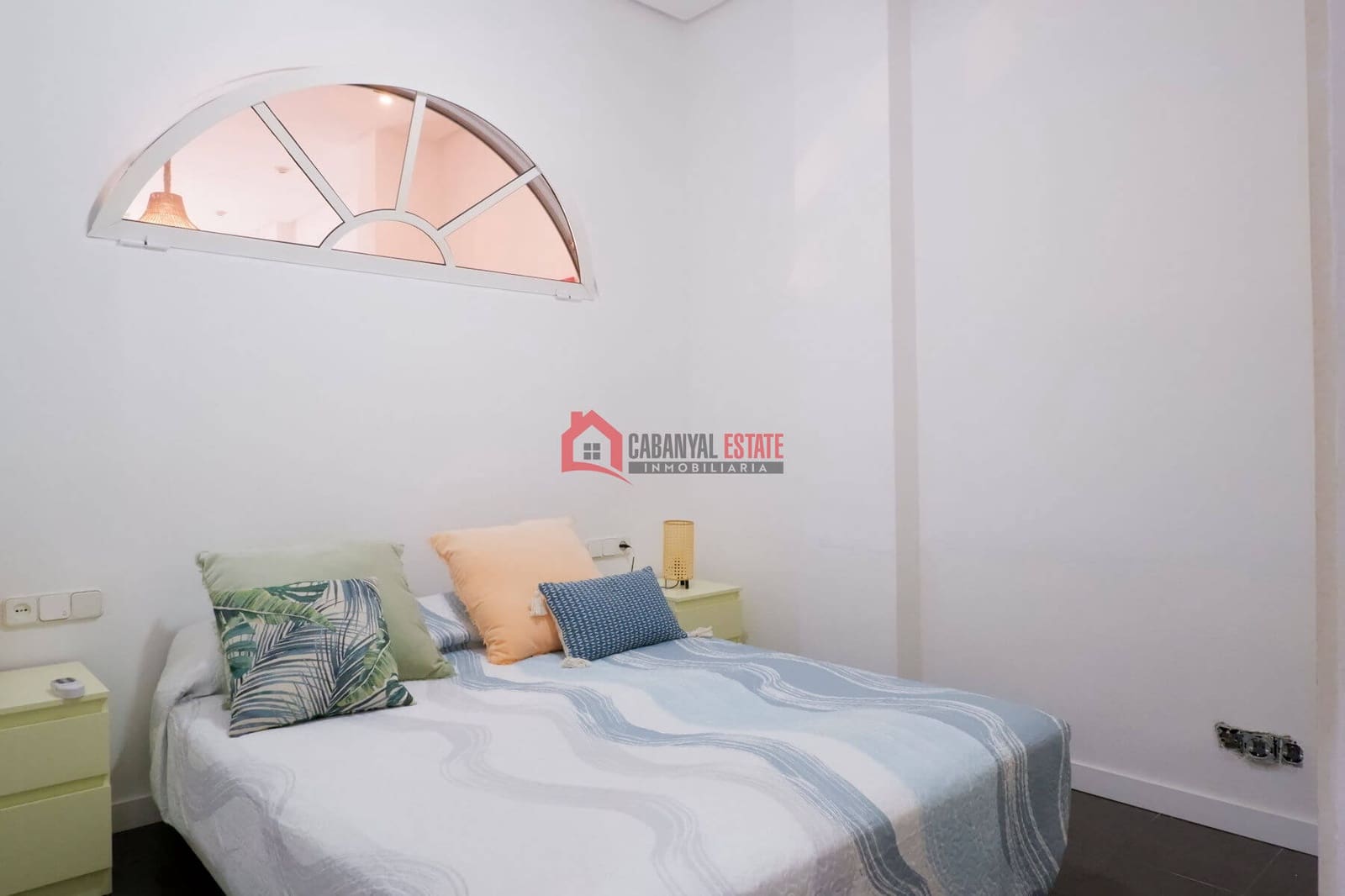 3 soveværelse Lejlighed til leje i Valencia by - € 1.750 (Ref: 8104975)