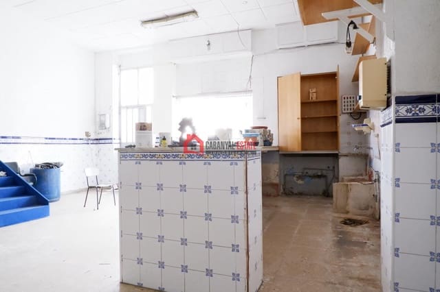 4 bedroom Terraced Villa for sale in Cabanyal-Canyamelar, Valencia city - € 380,000 (Ref: 8114323)