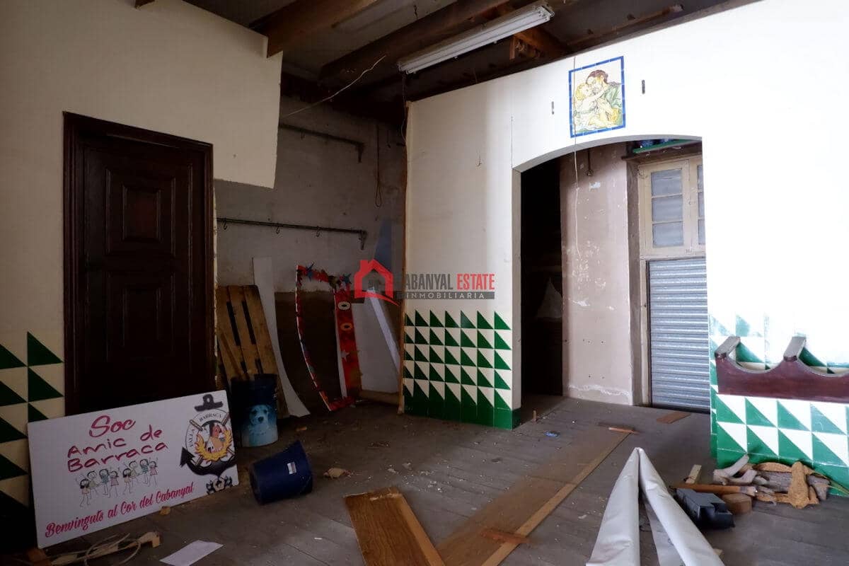 4 bedroom Terraced Villa for sale in Valencia city - € 380,000 (Ref: 8114323)