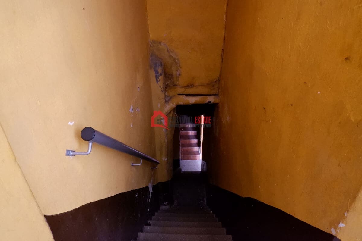 4 bedroom Terraced Villa for sale in Valencia city - € 380,000 (Ref: 8114323)