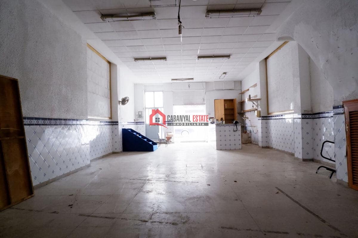 4 bedroom Terraced Villa for sale in Valencia city - € 380,000 (Ref: 8114323)