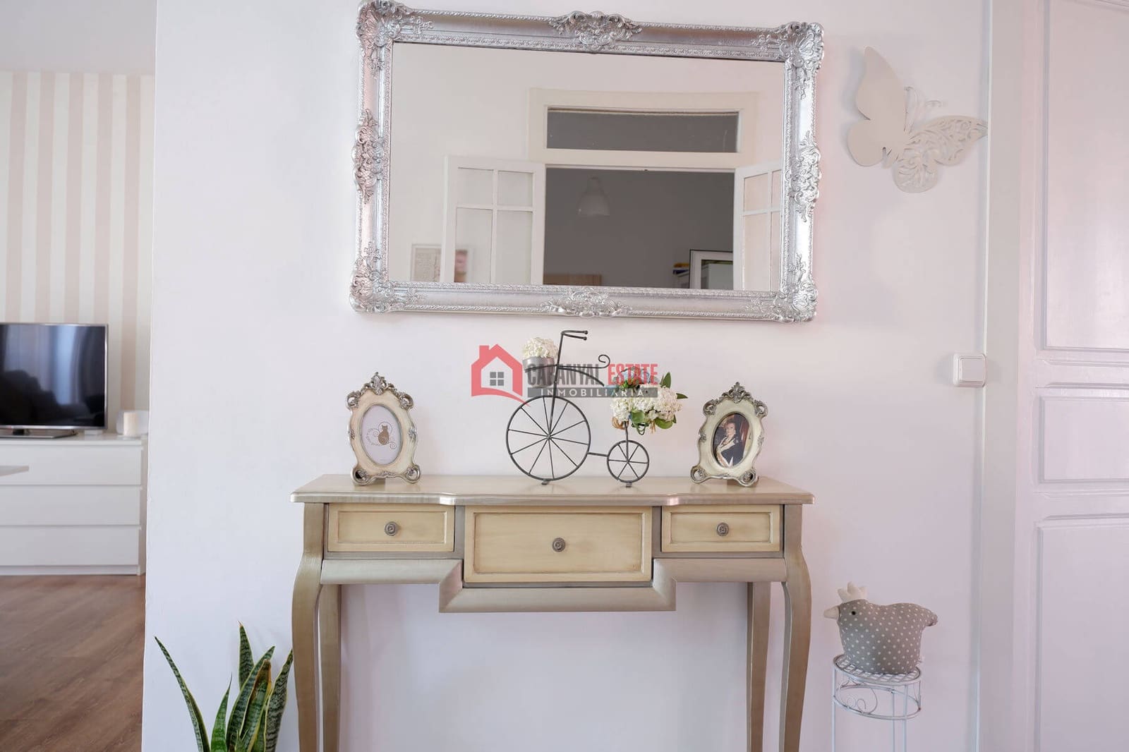 4 bedroom Apartment for sale in Valencia city - € 400,000 (Ref: 8121246)