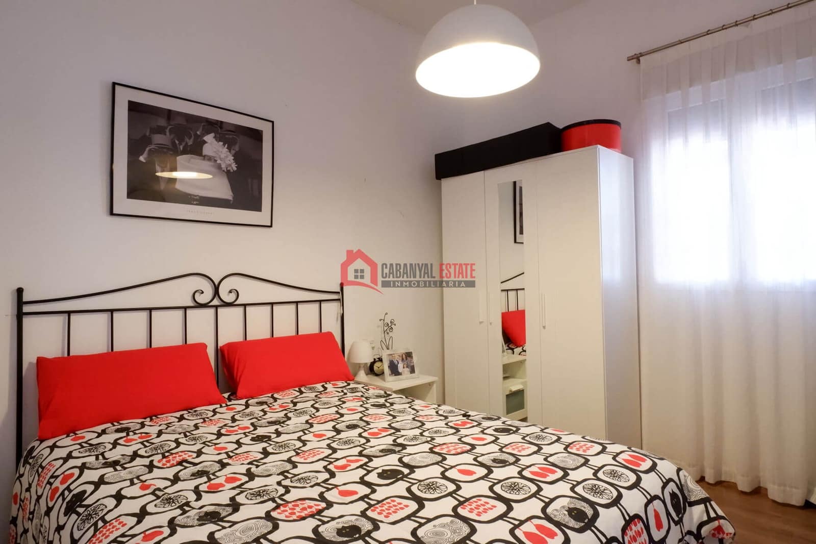 4 bedroom Apartment for sale in Valencia city - € 400,000 (Ref: 8121246)