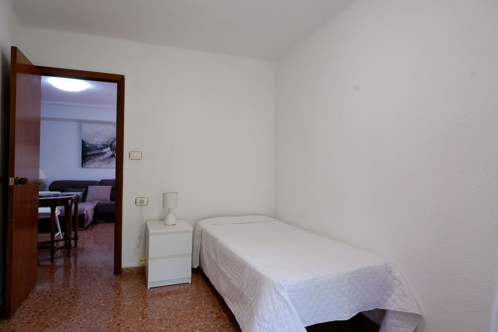 4 camera da letto Appartamento da affittare in Valencia citta - 1.500 € (Rif: 8403977)