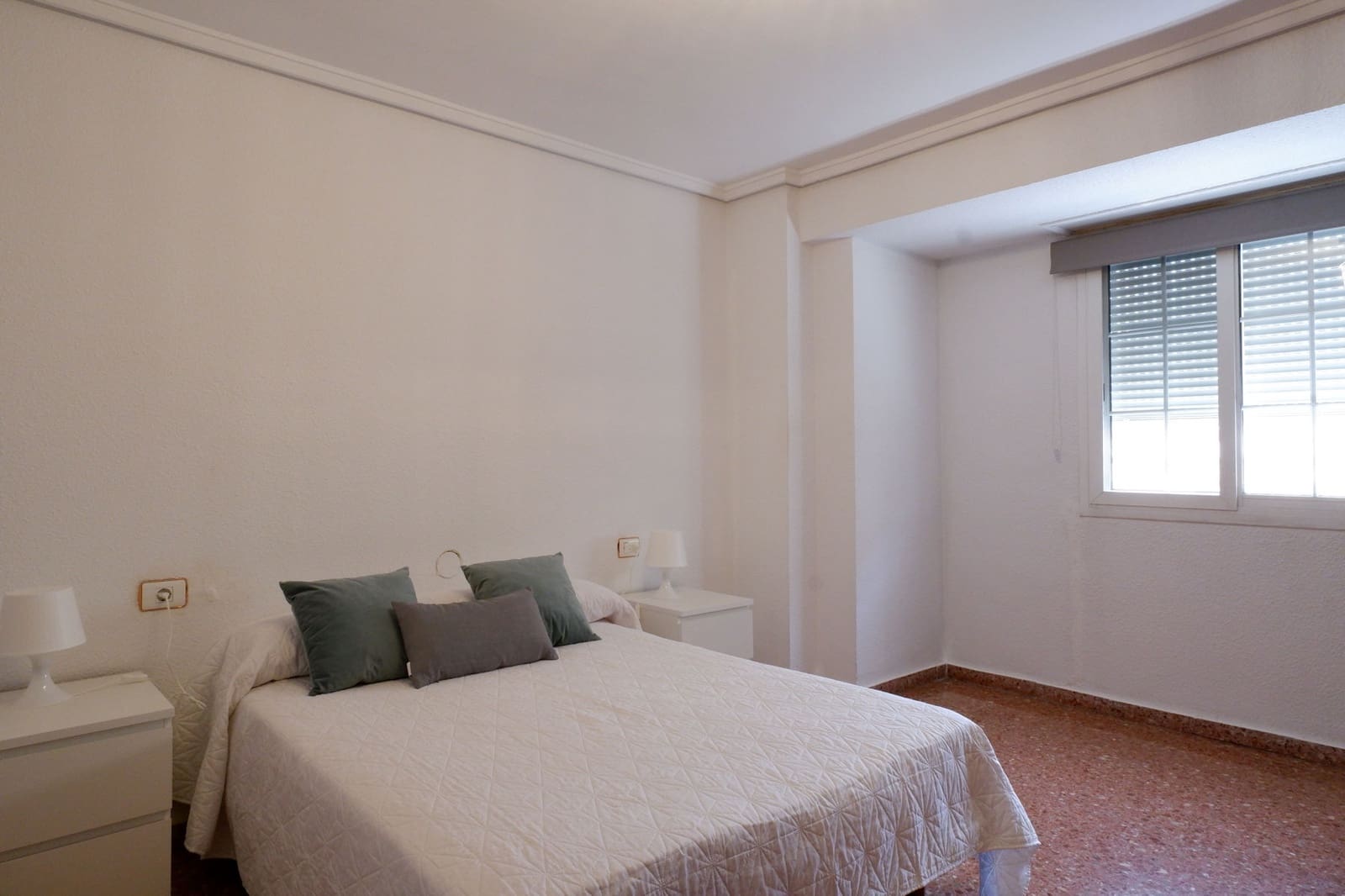 4 camera da letto Appartamento da affittare in Valencia citta - 1.500 € (Rif: 8403977)