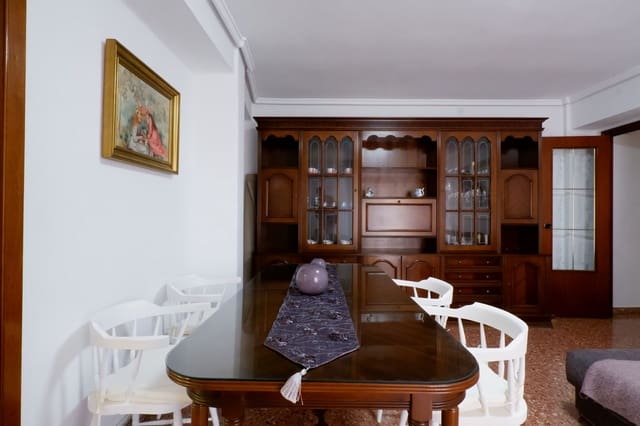 4 camera da letto Appartamento da affittare in Cabanyal-Canyamelar, Valencia città - 1.500 € (Rif: 8403977)