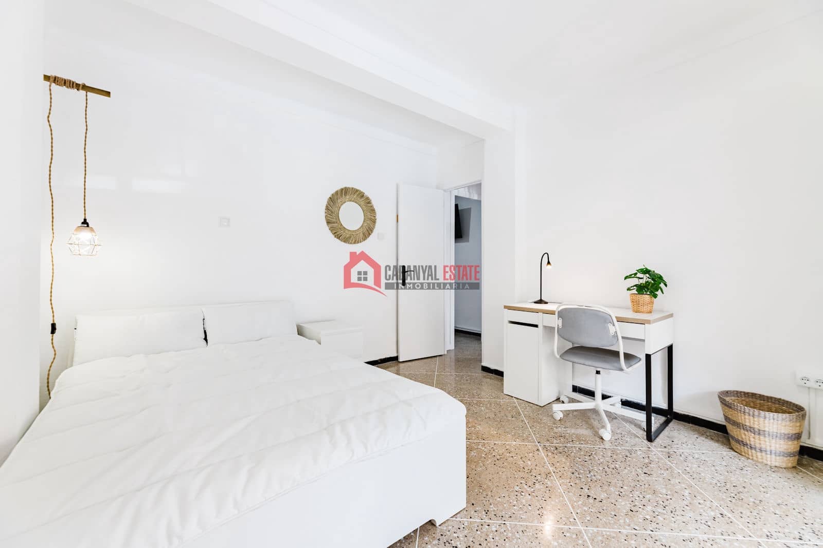 4 camera da letto Appartamento da affittare in Valencia citta - 500 € (Rif: 8416584)