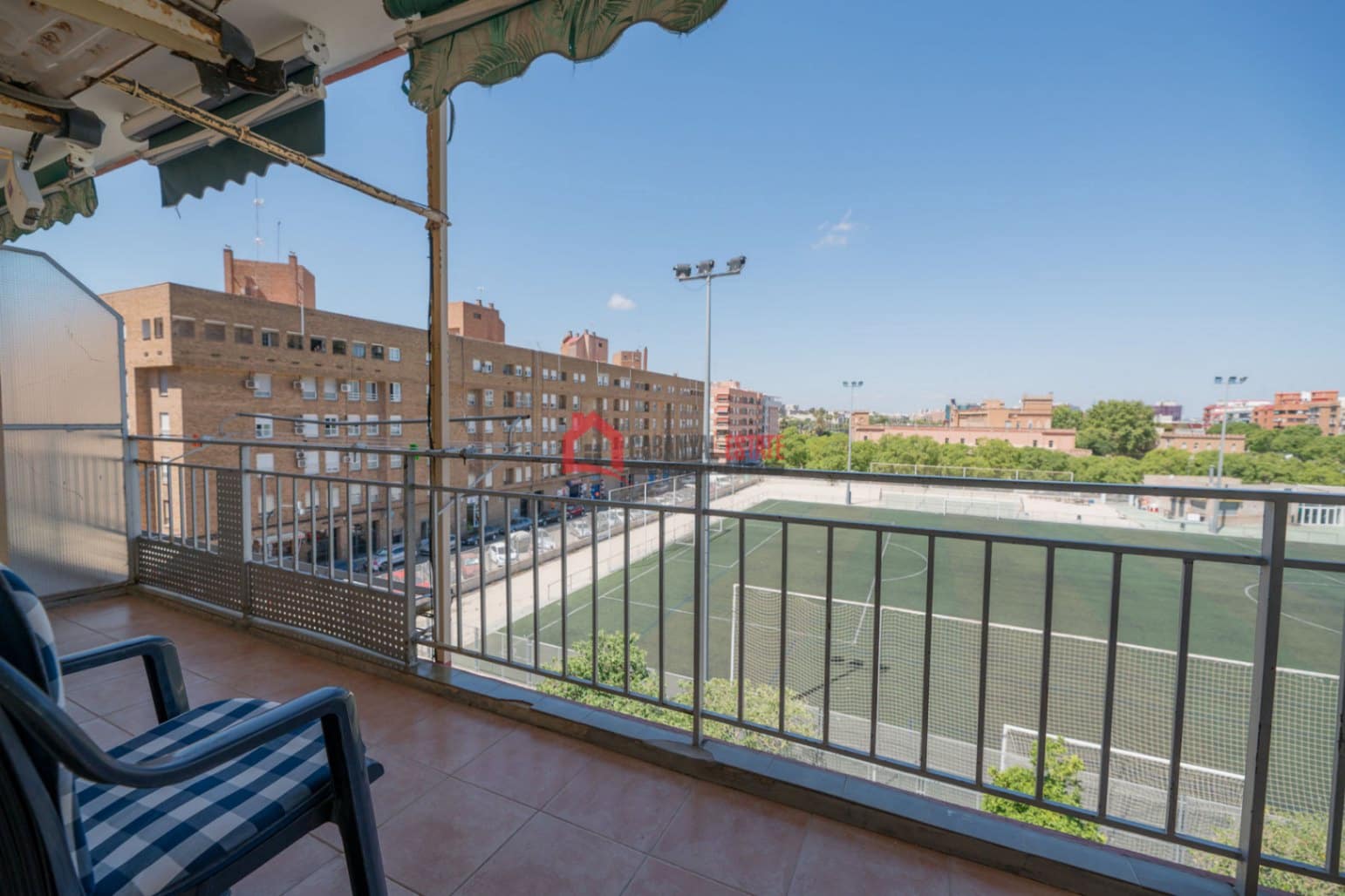 3 soveværelse Lejlighed til leje i Valencia by - € 1.200 (Ref: 8472920)