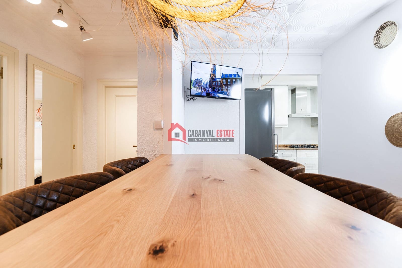 4 soverom Leilighet til leie i Valencia by - € 500 (Ref: 8477035)