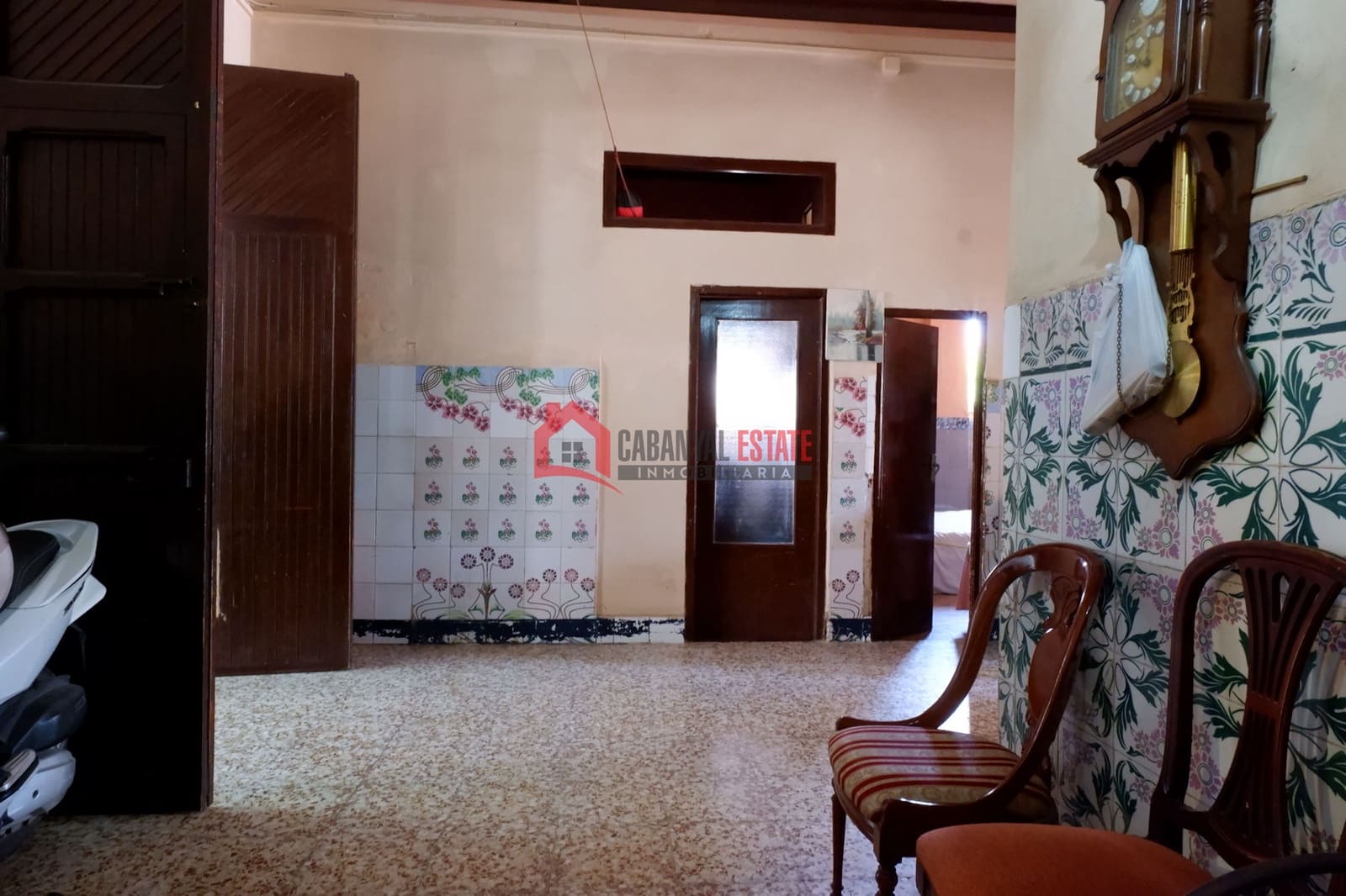 4 slaapkamer Appartement te koop in Valencia stad - € 400.000 (Ref: 8591900)