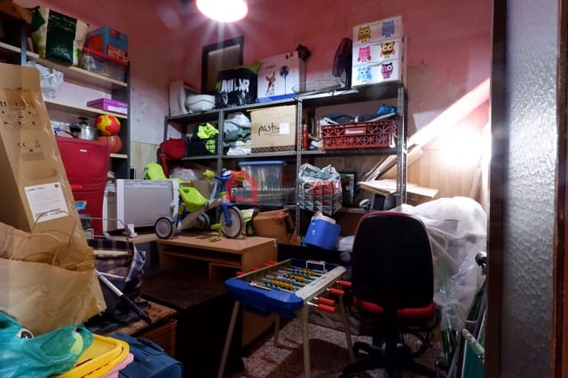 4 slaapkamer Appartement te koop in Cabanyal-Canyamelar, Valencia stad - € 400.000 (Ref: 8591900)