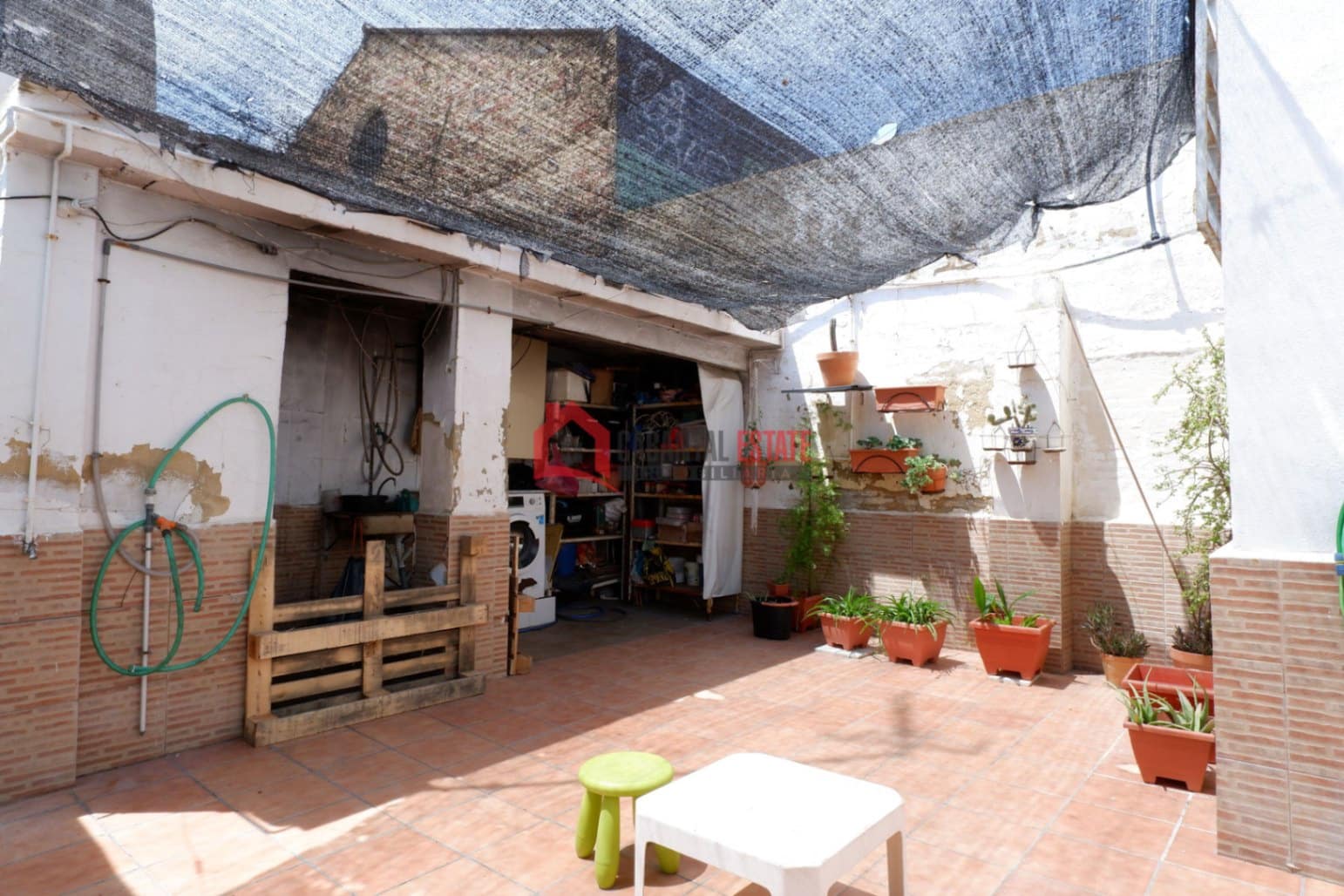 4 slaapkamer Appartement te koop in Valencia stad - € 400.000 (Ref: 8591900)