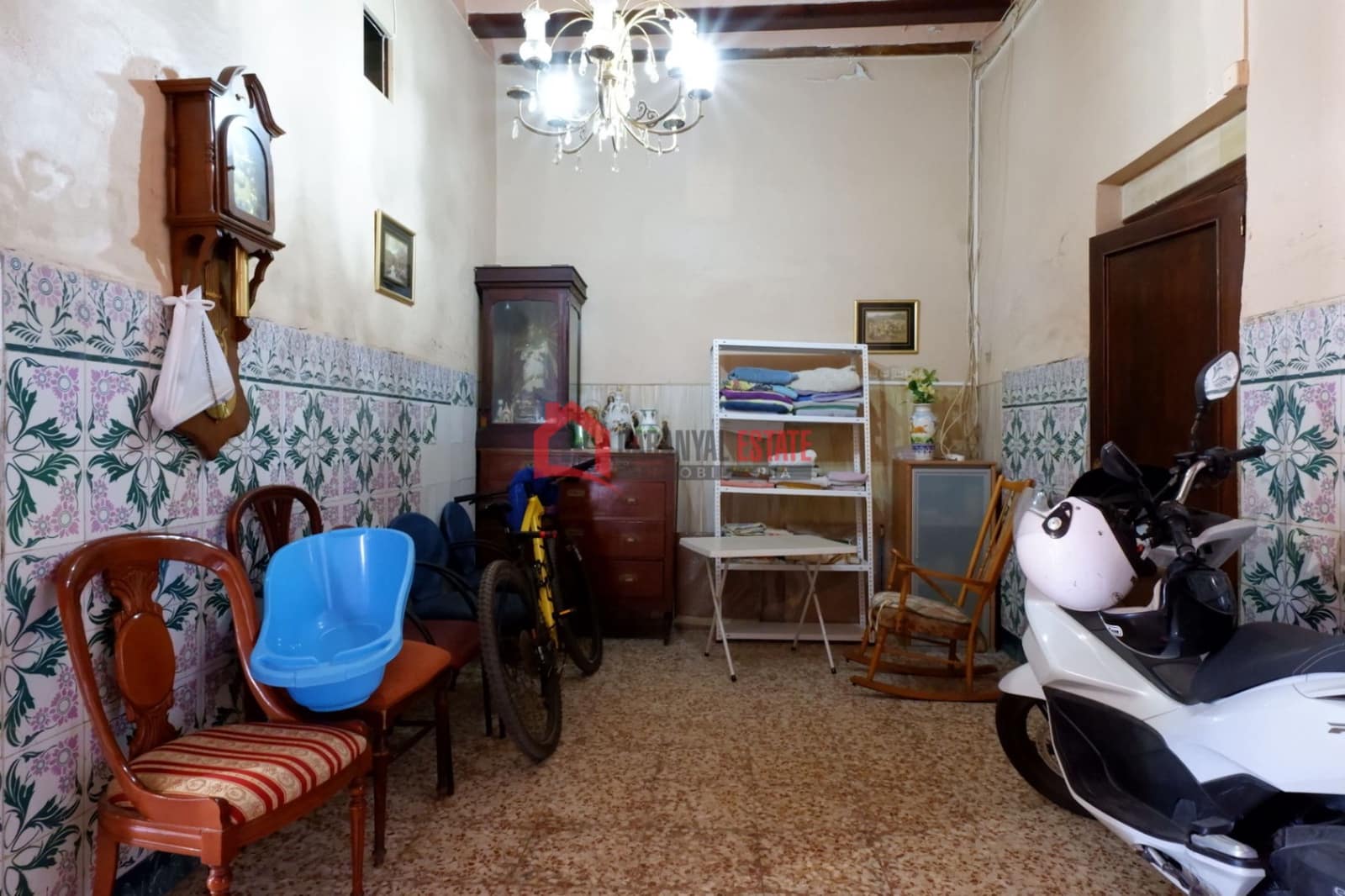 4 slaapkamer Appartement te koop in Valencia stad - € 400.000 (Ref: 8591900)