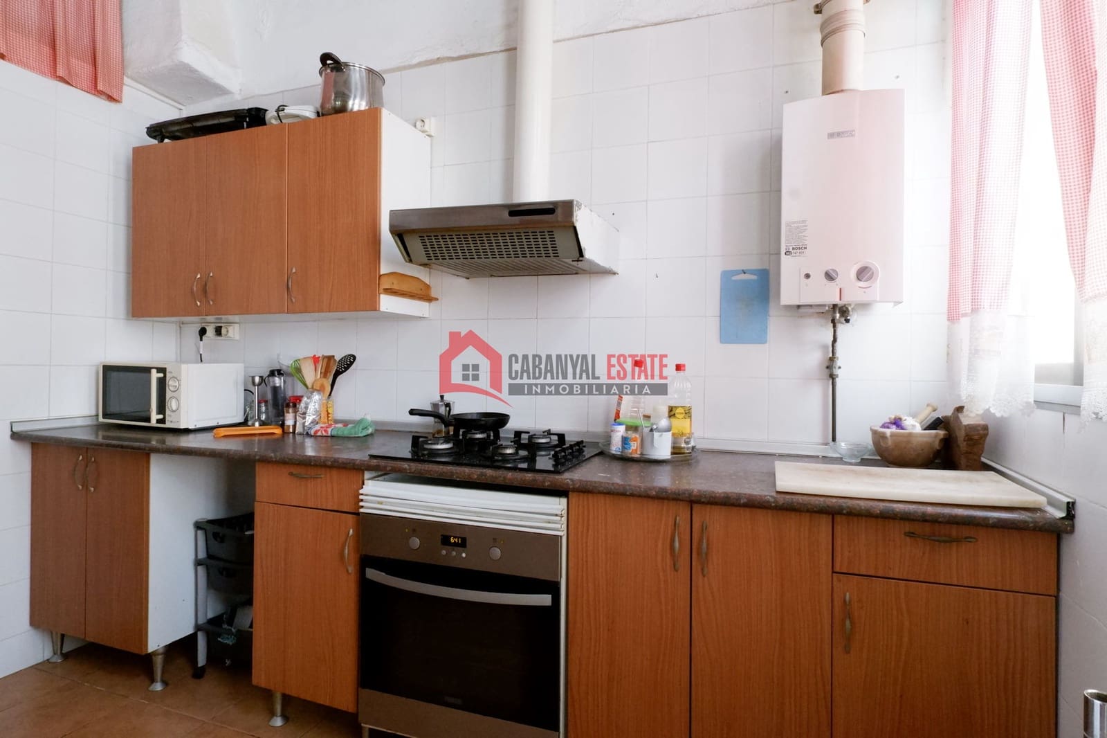 4 slaapkamer Appartement te koop in Valencia stad - € 400.000 (Ref: 8591900)