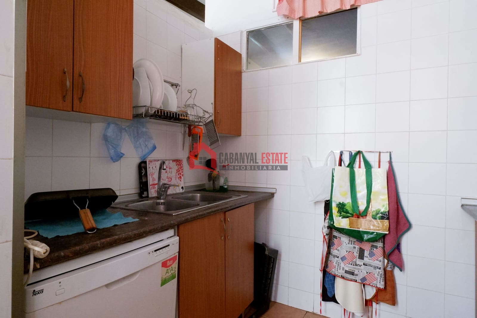 4 slaapkamer Appartement te koop in Valencia stad - € 400.000 (Ref: 8591900)