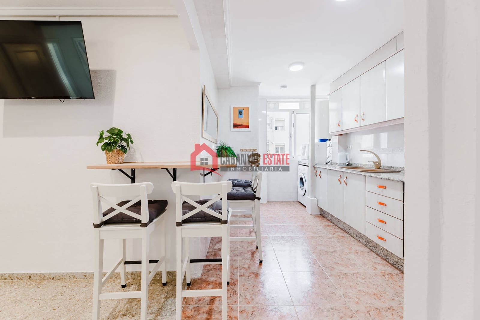 4 sypialnia Mieszkanie do wynajęcia w Miasto Walencja - 500 € (Ref: 8713468)