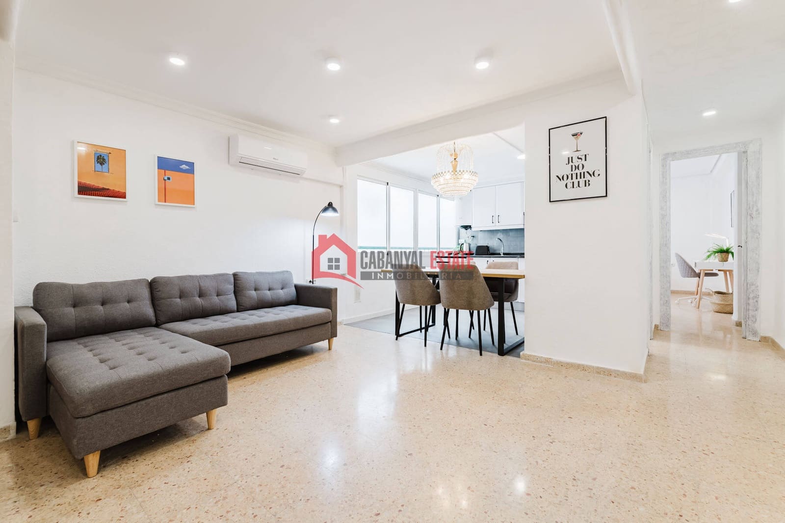 4 makuuhuone Huoneisto vuokrattavana paikassa Valencia kaupunki - 550 € (Ref: 8728286)