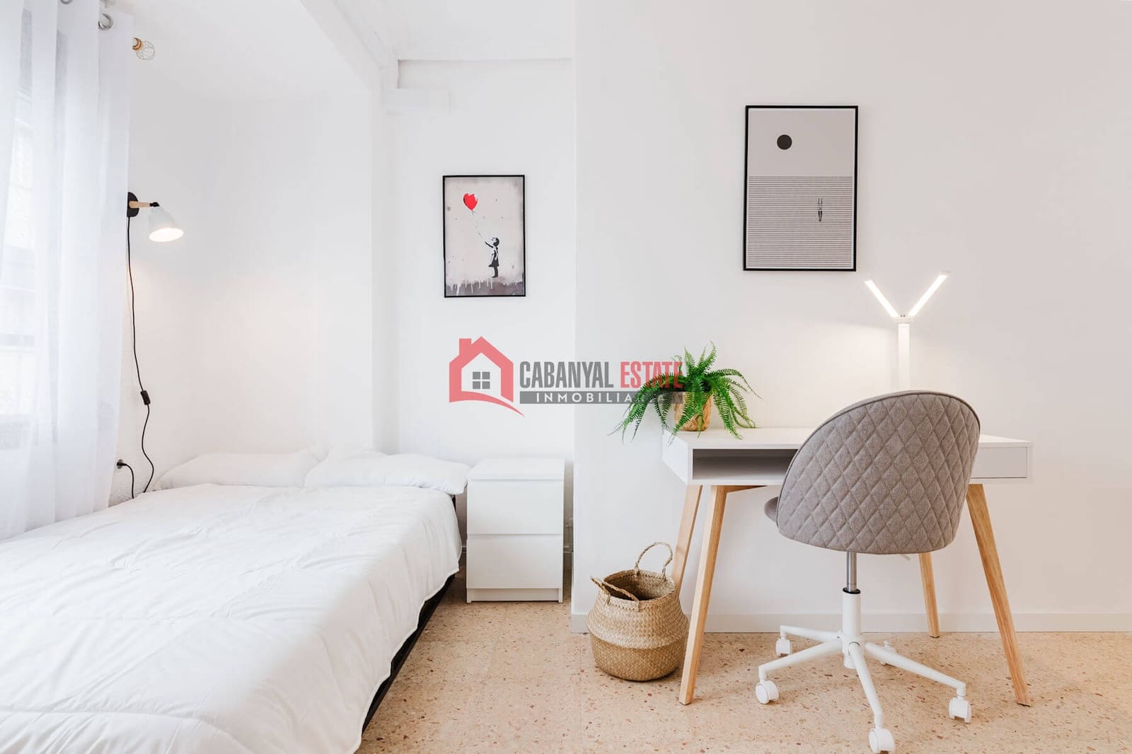 4 makuuhuone Huoneisto vuokrattavana paikassa Valencia kaupunki - 550 € (Ref: 8728286)