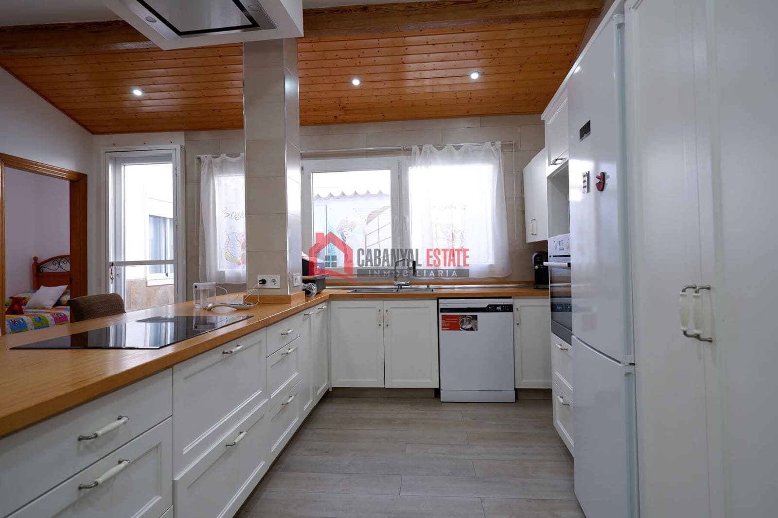 6 bedroom Terraced Villa for sale in Valencia city - € 1,500,000 (Ref: 8764523)