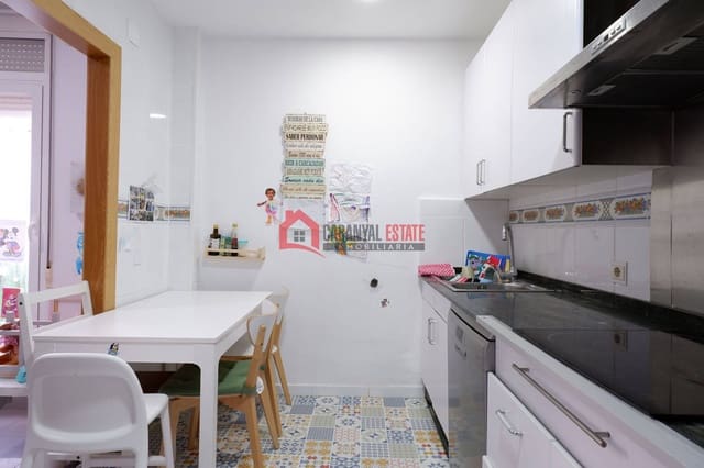 6 chambre Villa/Maison Mitoyenne à vendre à Cabanyal-Canyamelar, Valence ville - 1 500 000 € (Ref: 8764523)