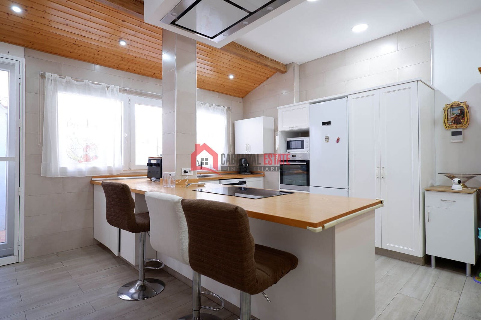 6 bedroom Terraced Villa for sale in Valencia city - € 1,500,000 (Ref: 8764523)